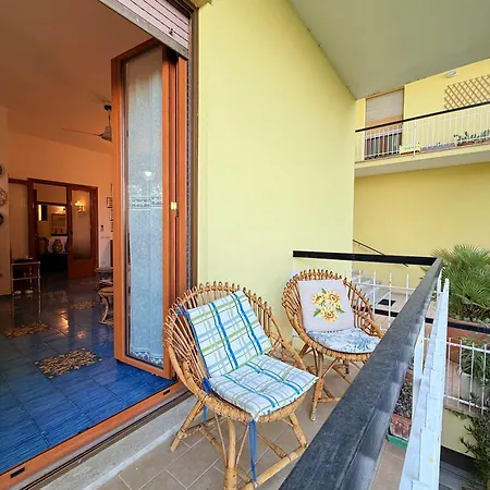 S306 - Sirolo, Trilocale Con Posto Auto * سيرولو
